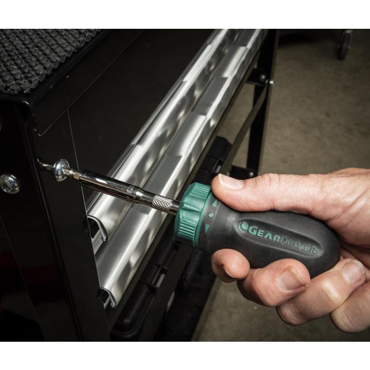 25 Pc. Ratcheting Stubby Screwdriver Set - SATA