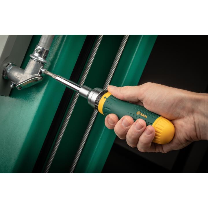 Image of 19-in-1 Multi-Purpose Ratcheting Screwdriver Set - SATA