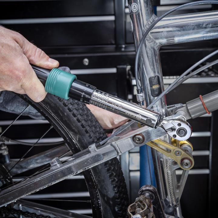 Image of 1/4" Drive Micrometer Torque Wrenches - SATA